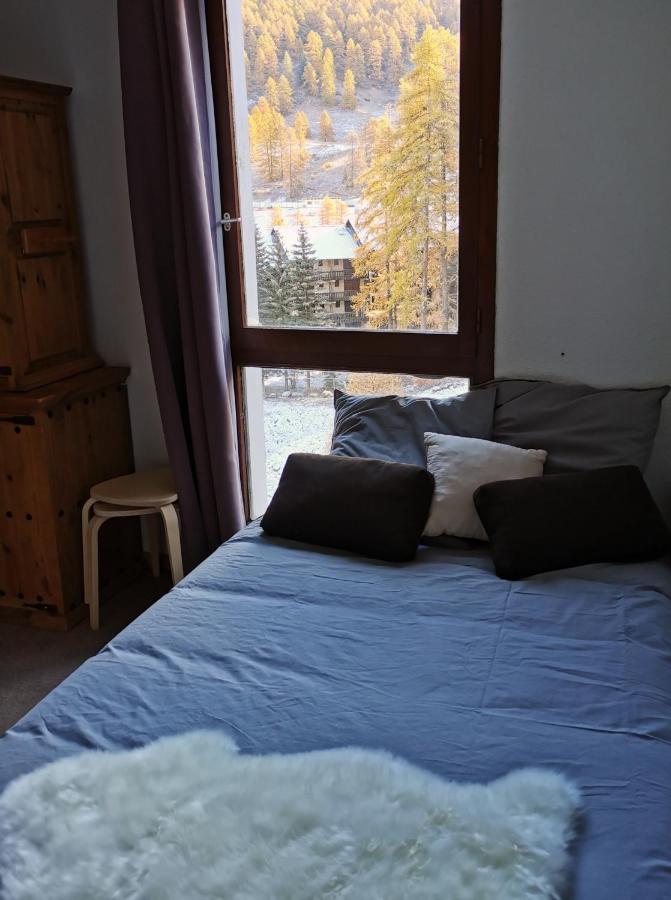 Grand studio 4 à 6 personnes, au pied des pistes Vars  Esterno foto