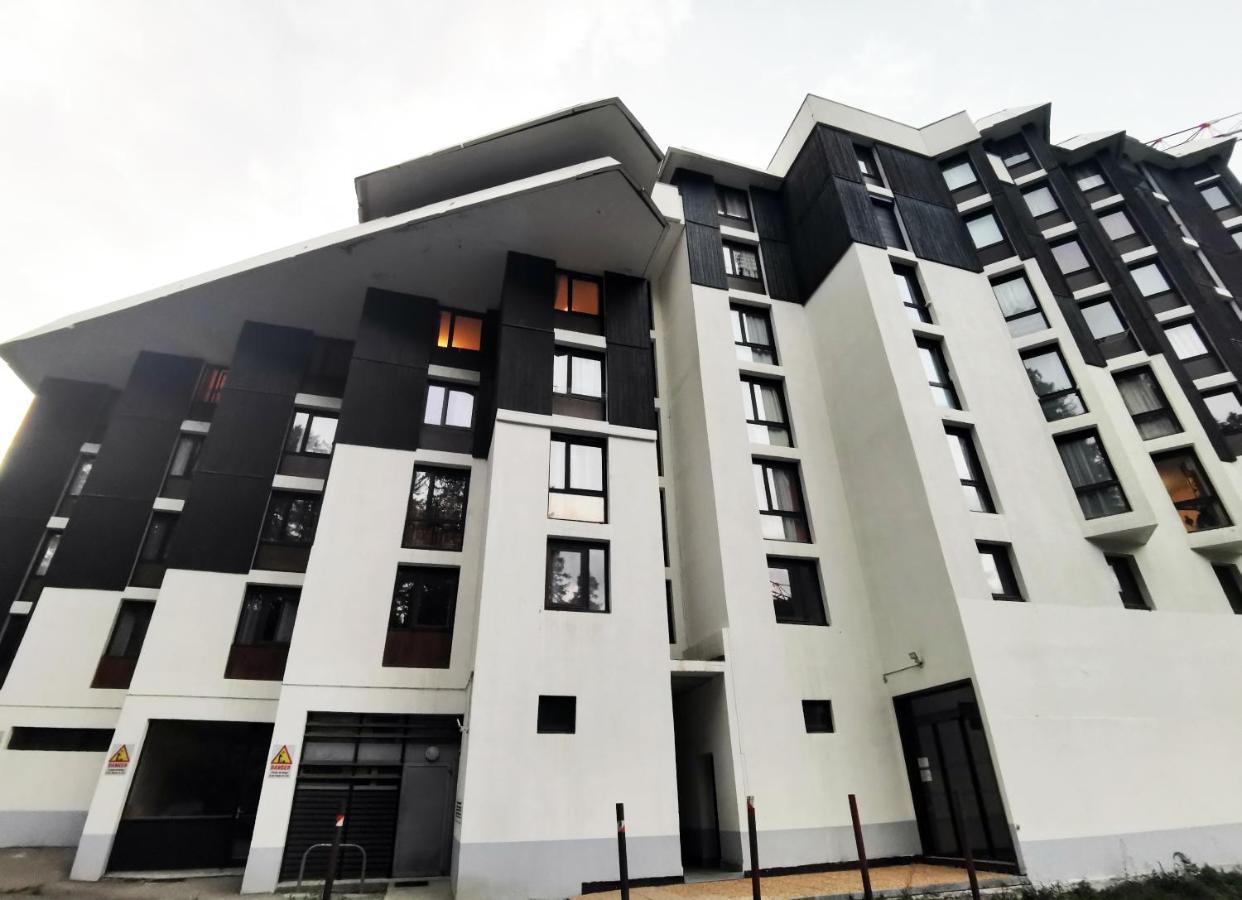 Grand studio 4 à 6 personnes, au pied des pistes Vars  Esterno foto